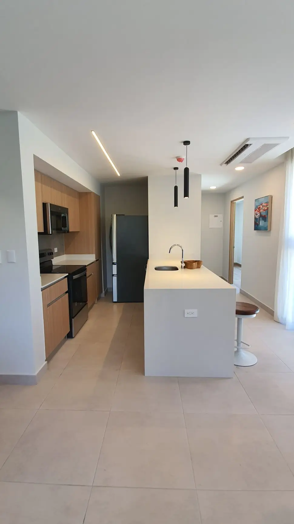 Luxury 3-Bed Condo in Jacó's Torres del Mar - image 11