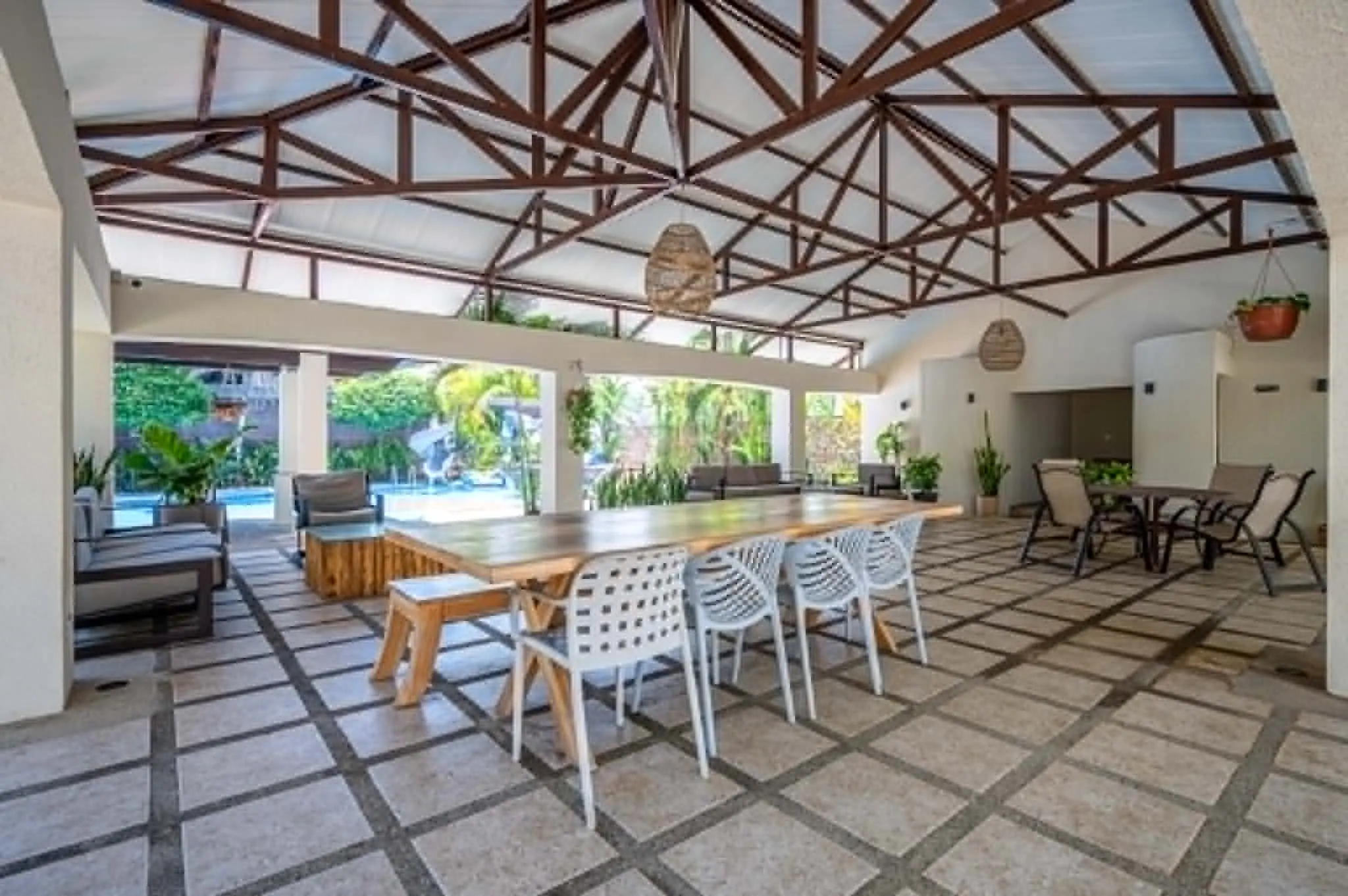 Rare Opportunity in Jacó’s Only Oceanfront Gated Home Community - image 5