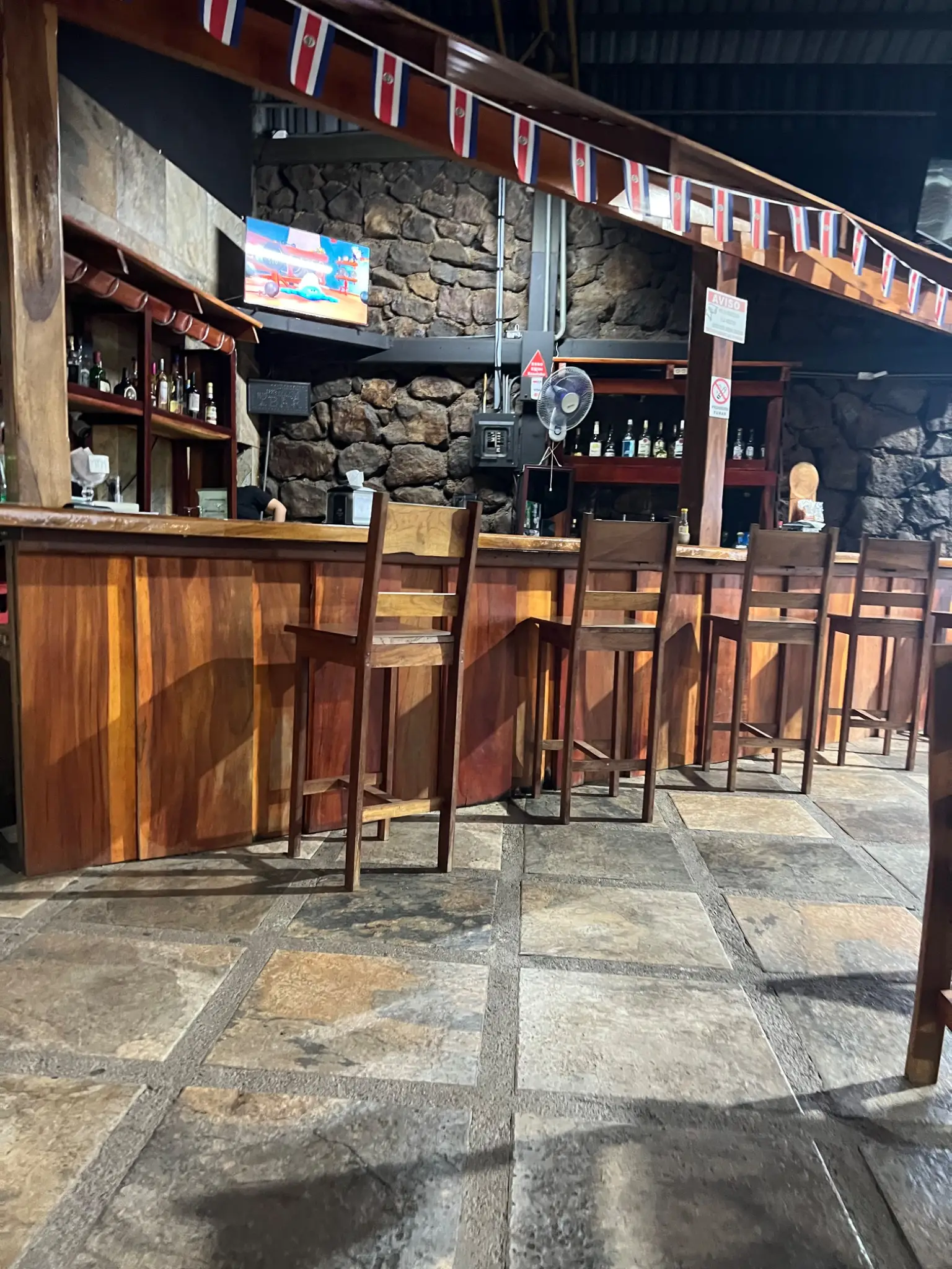 Bar & Restaurant for Sale – Coyolar, Alajuela - image 7
