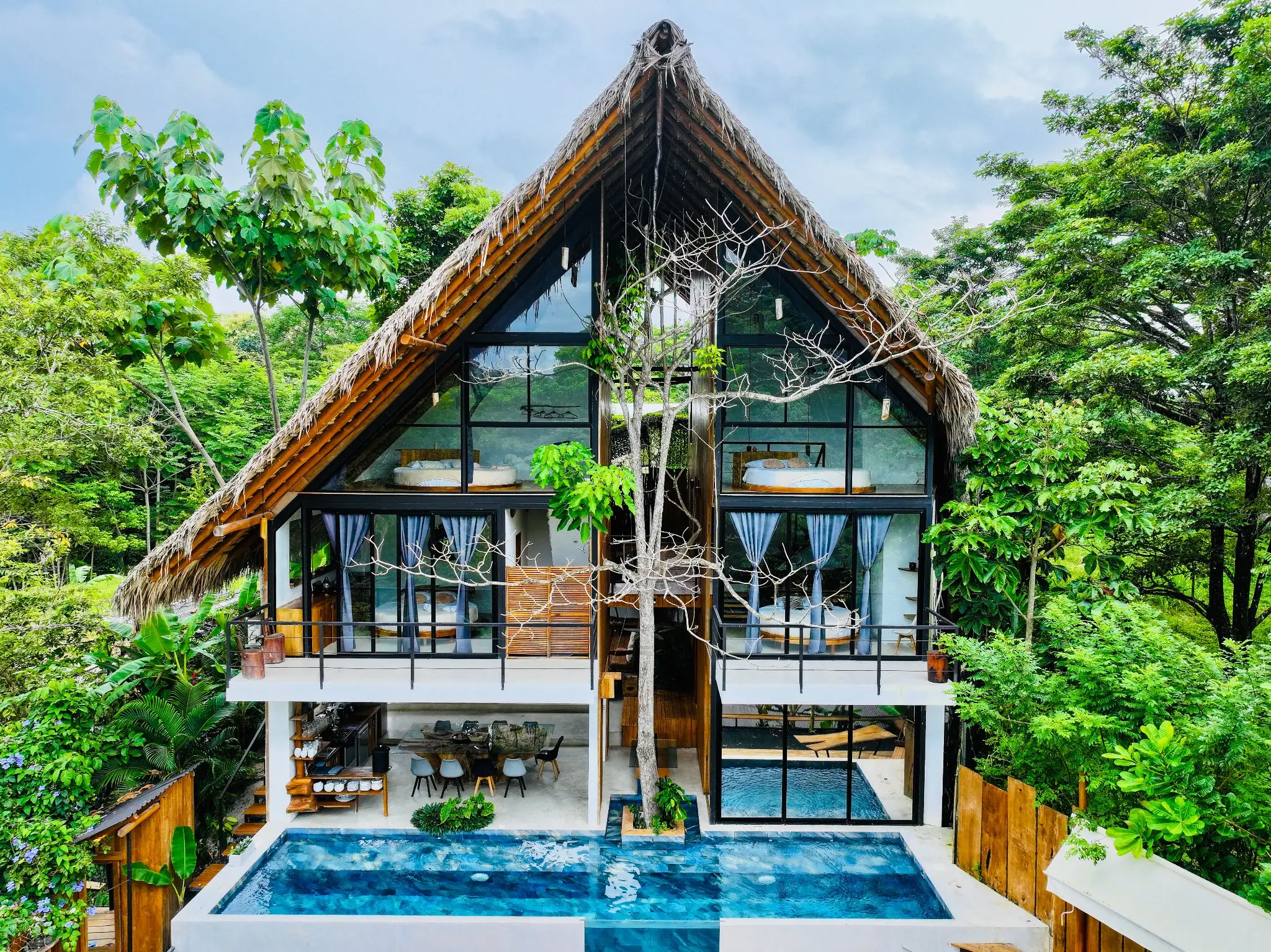 Income Producing Eco Lodge Near Santa Teresa & 7 minutes to Hermosa  - 13 bedrooms  - Yoga Deck , Spa, Sauna  | Proven Success for Investors - image 11