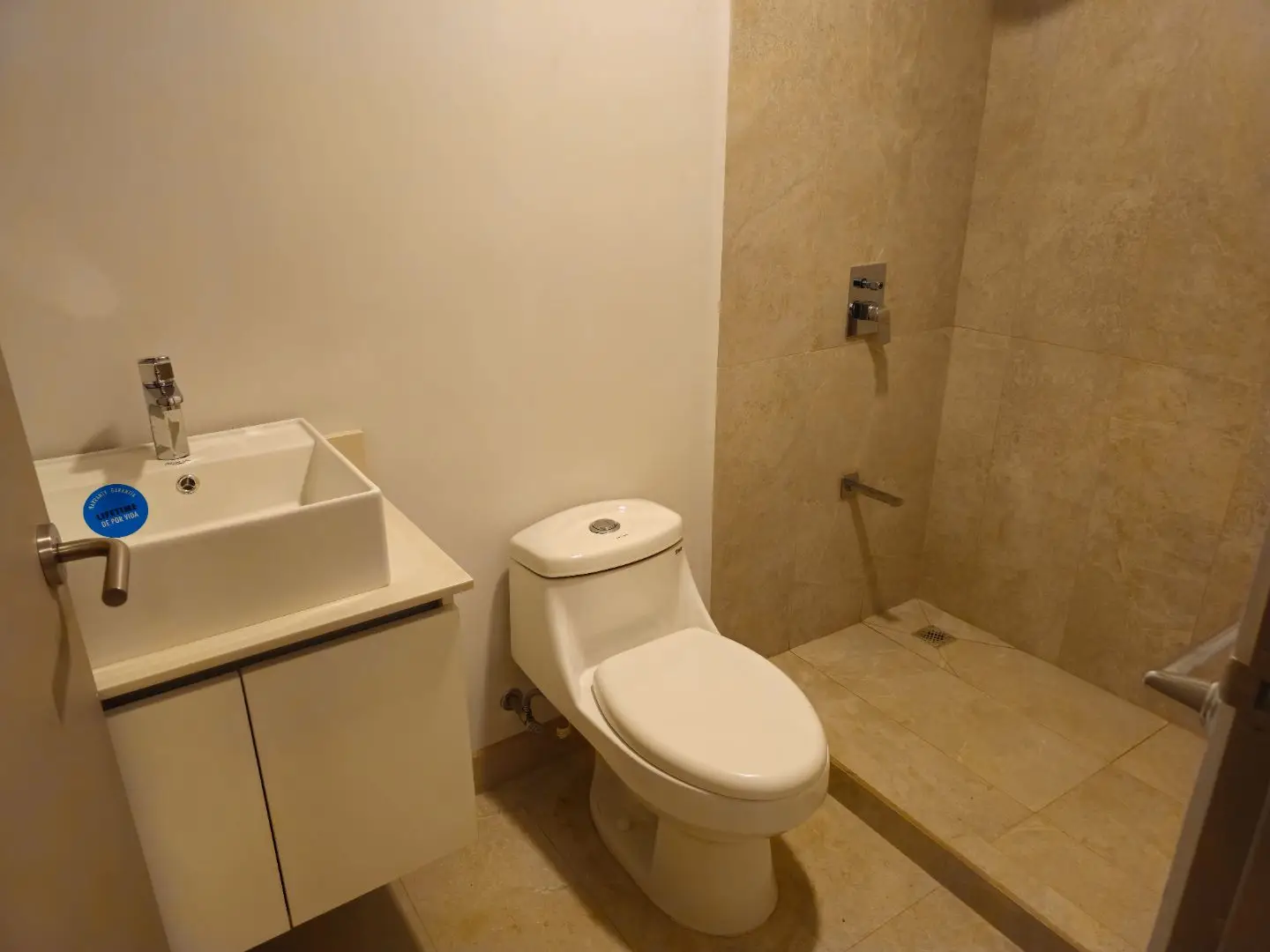 Modern 3-Bed Apartment for sale in Escazú - image 14