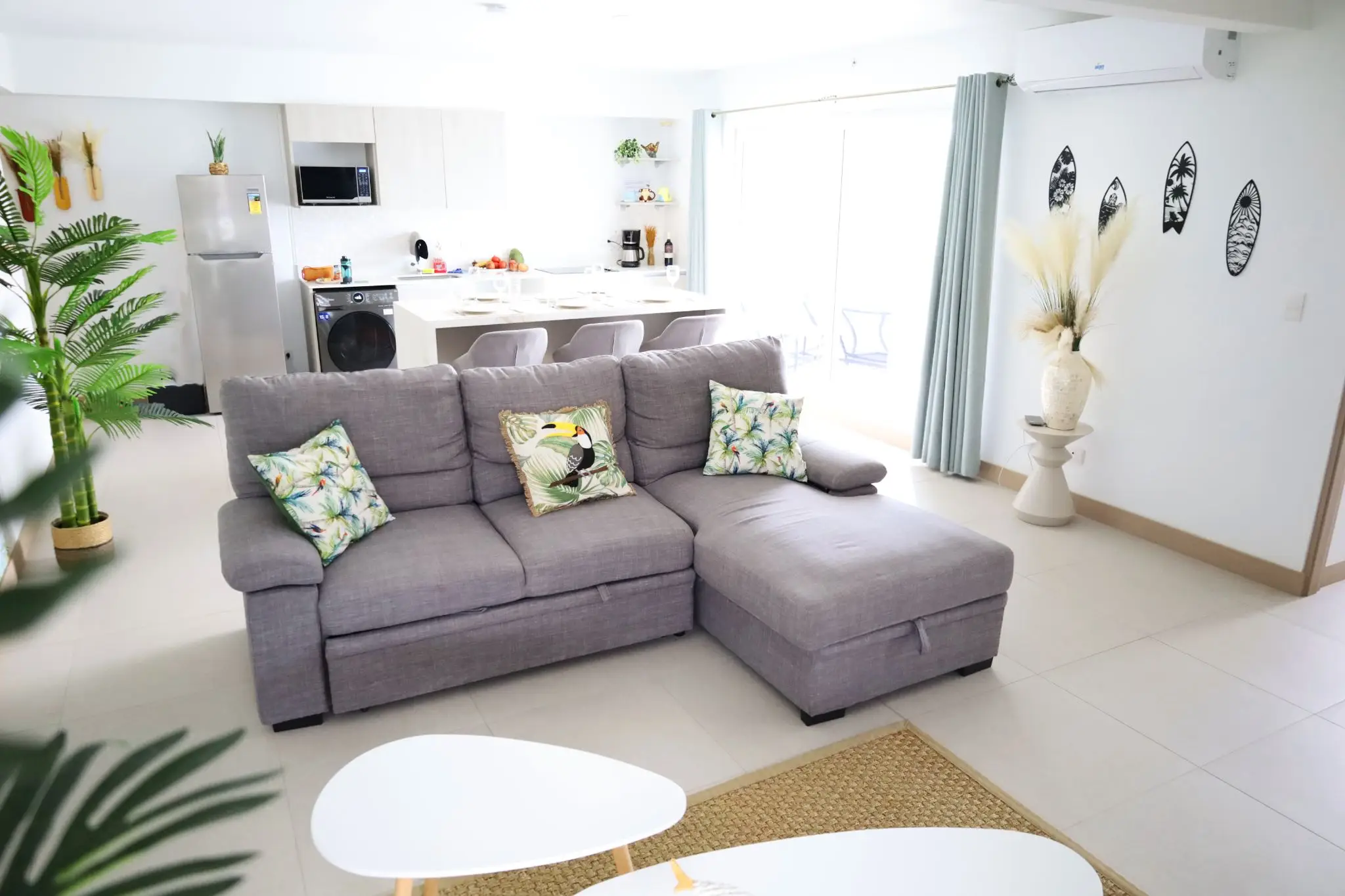 Costa Rica Mi Amor: New Turnkey 2-Bed Condo with Tropical Flair in Viva Jacó - image 7