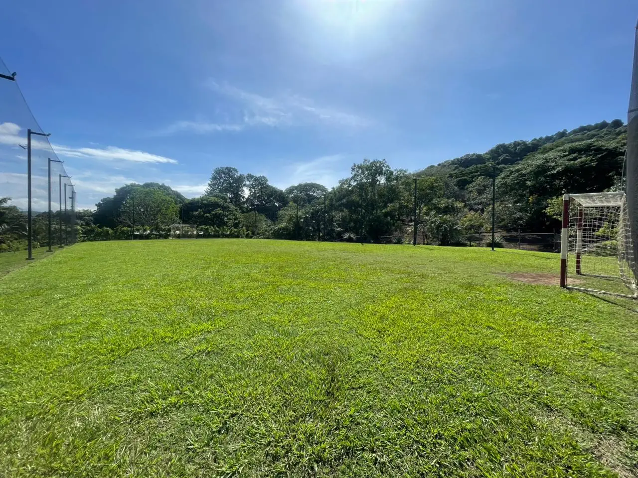 1-Bedroom Condominium in Santa Ana for Rent - image 4