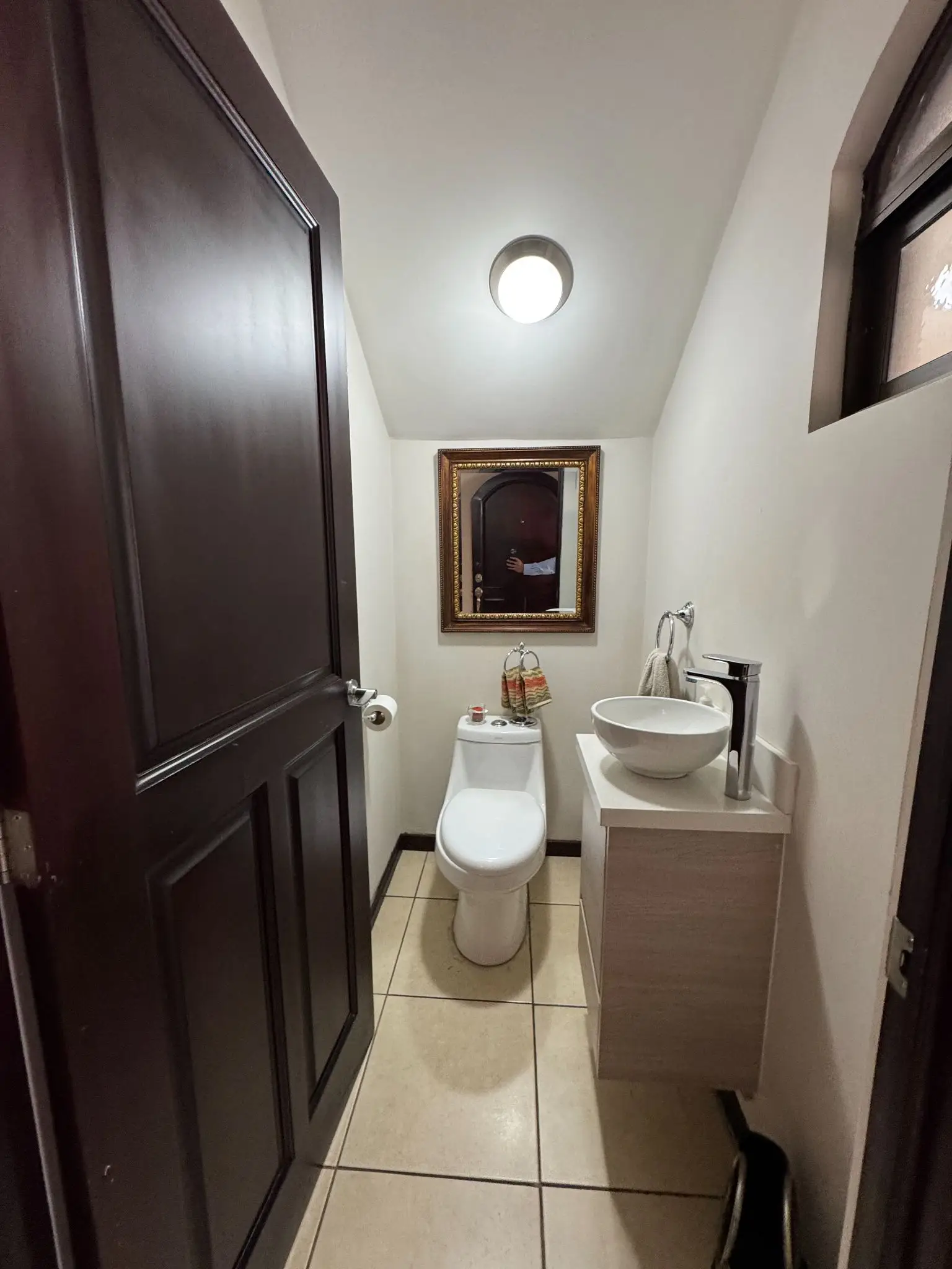 Sale / Spacious and comfortable home in a gated community - image 12