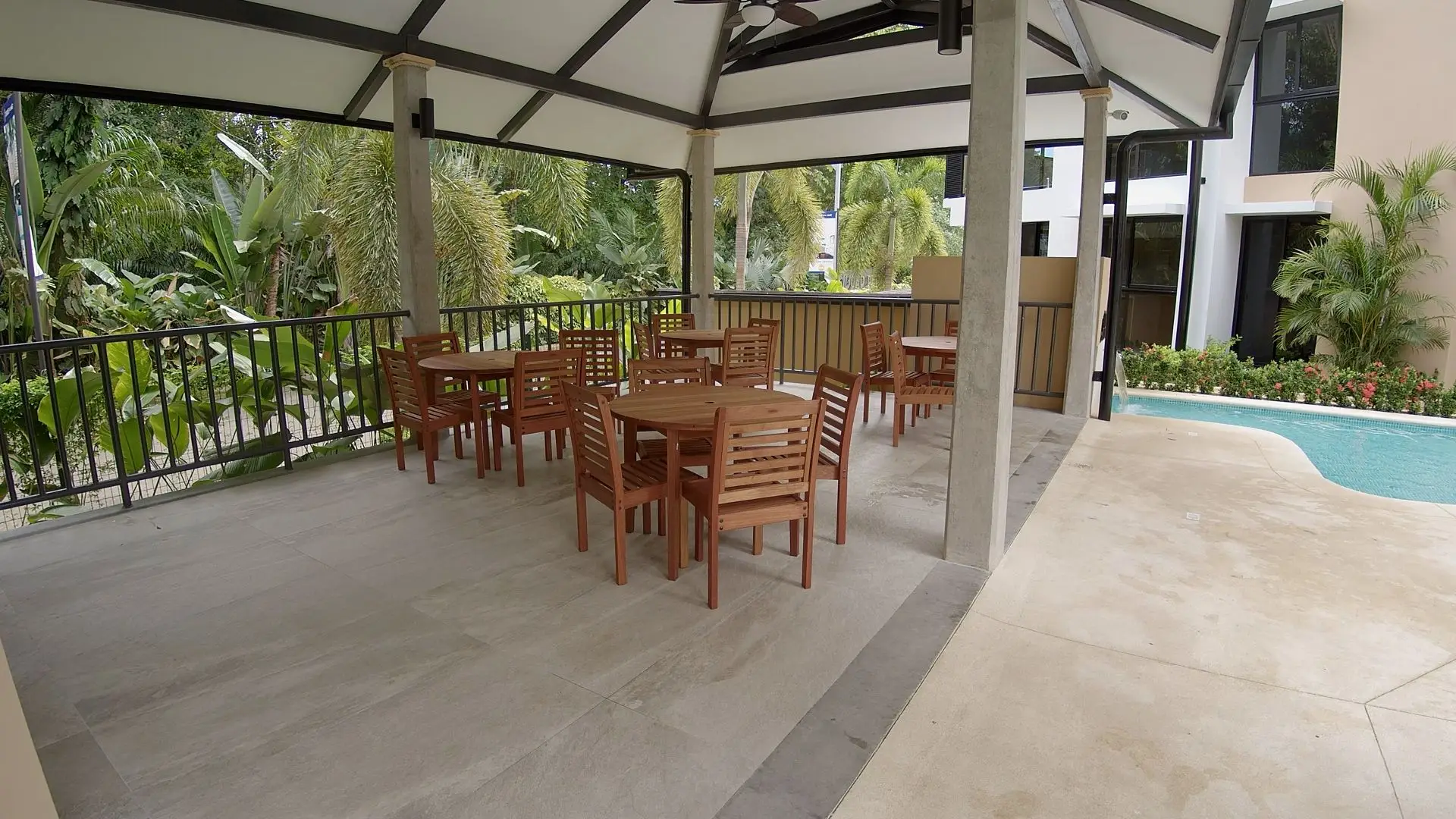 Torres del Mar - image 12