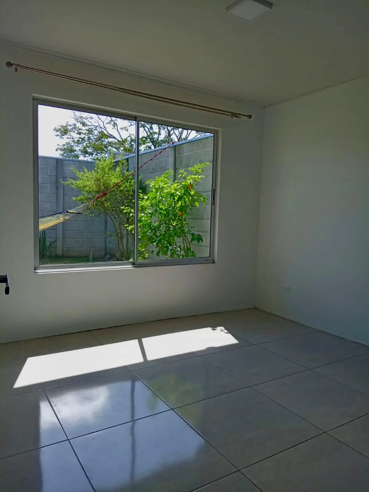 Hermosa casa en venta en Zaragoza de Palmares - image 6