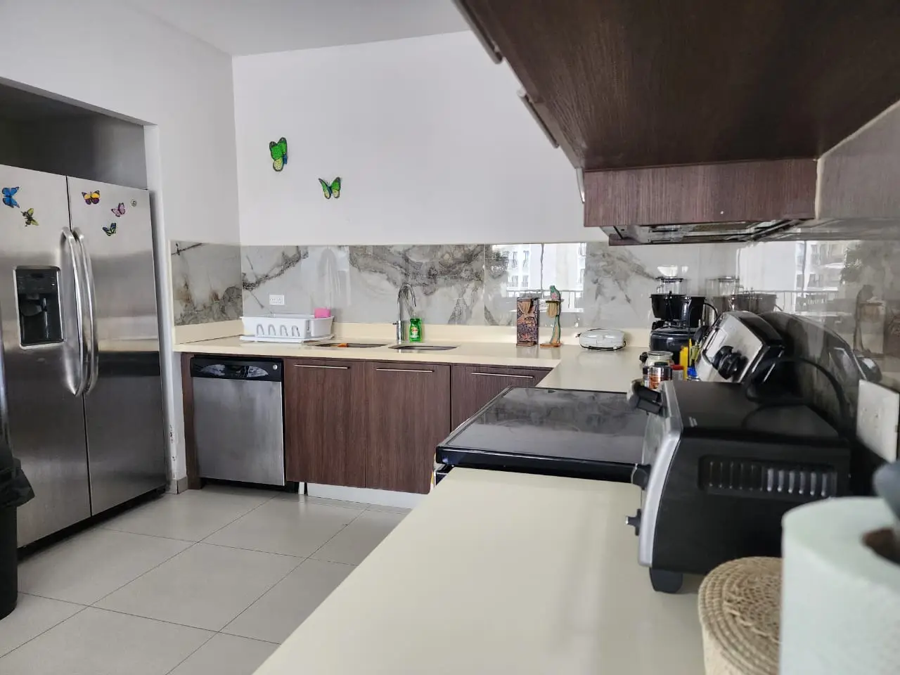 Beach Proximity: 2-Bed Condo in Jacó, Costa Rica - image 5