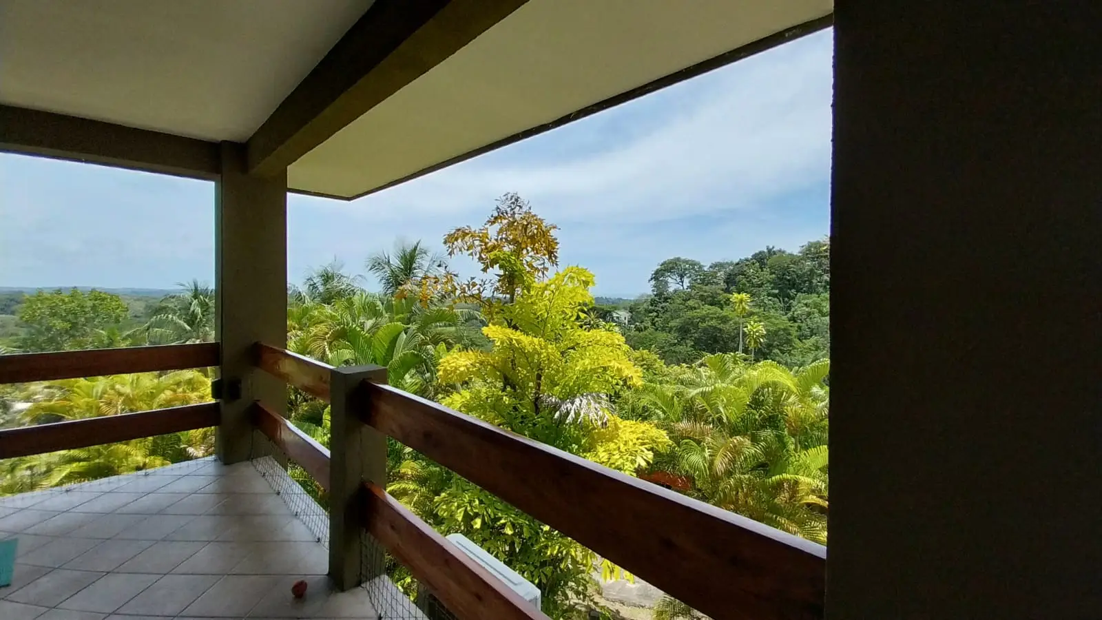 Two stunning Ocean View Houses - image 8