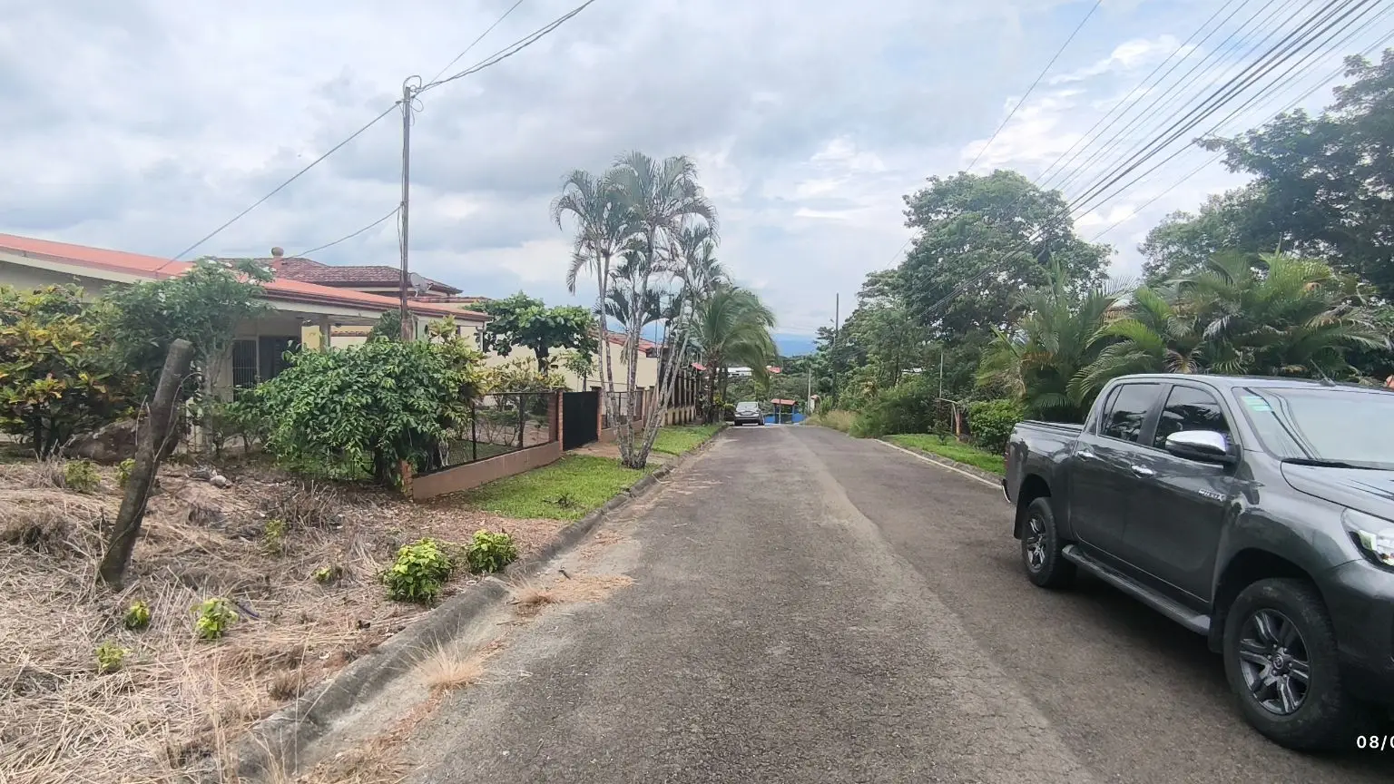 Tranquil Living in Atenas – Beautiful Lot with a Perfect Climate and Natural Beauty in Santa Cecilia, Atenas, Costa Rica - image 2
