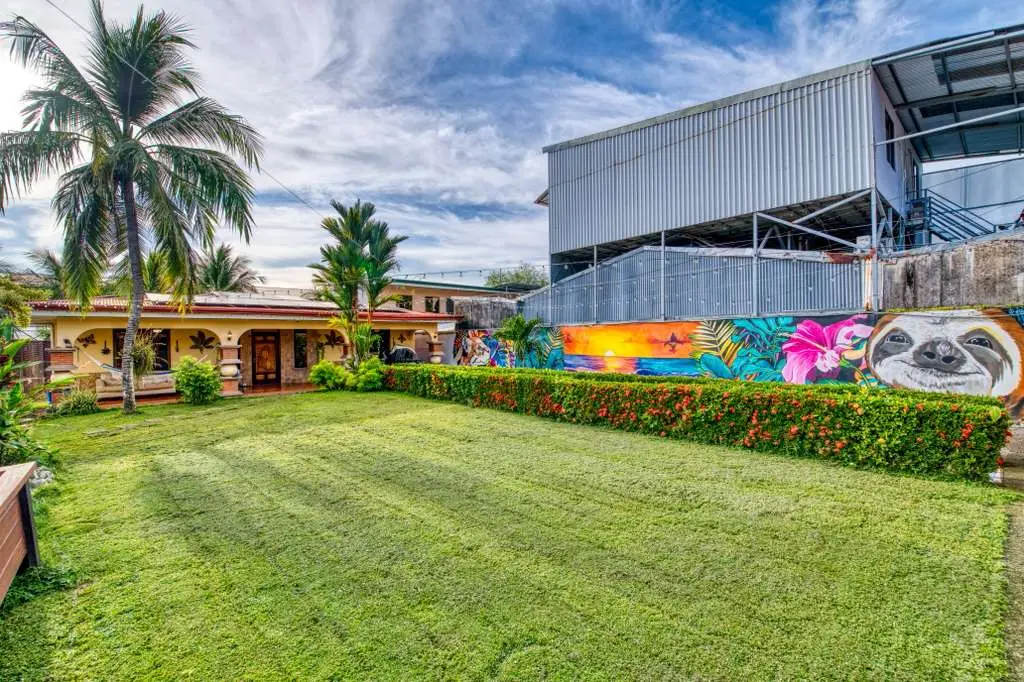 Discover this beautiful property in the heart of Jaco, a home built in the classic Costa Rican style  - image 6