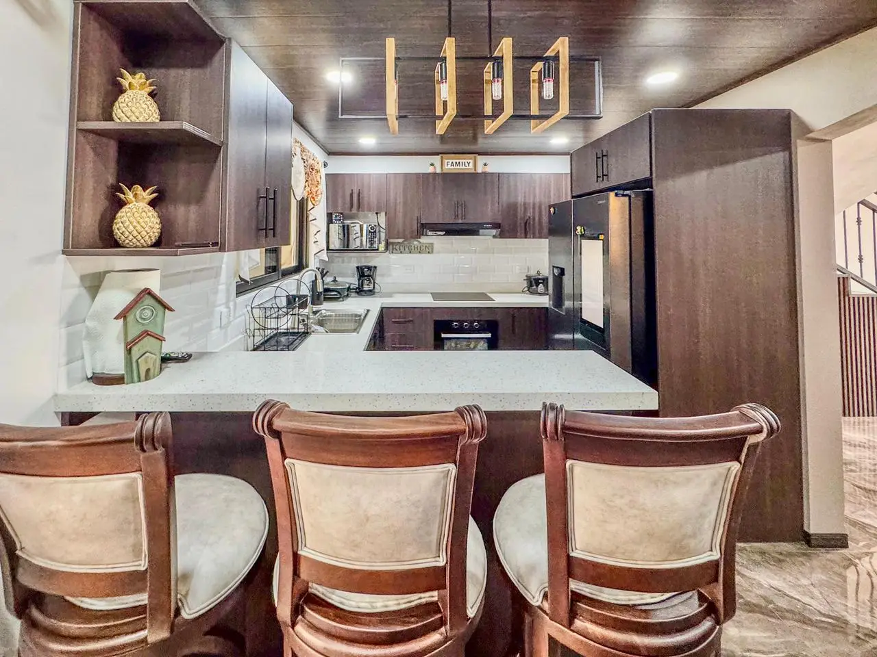 Stunning New 3-Bed, 3-Bath Home in Grecia, Alajuela - Modern Living - image 4