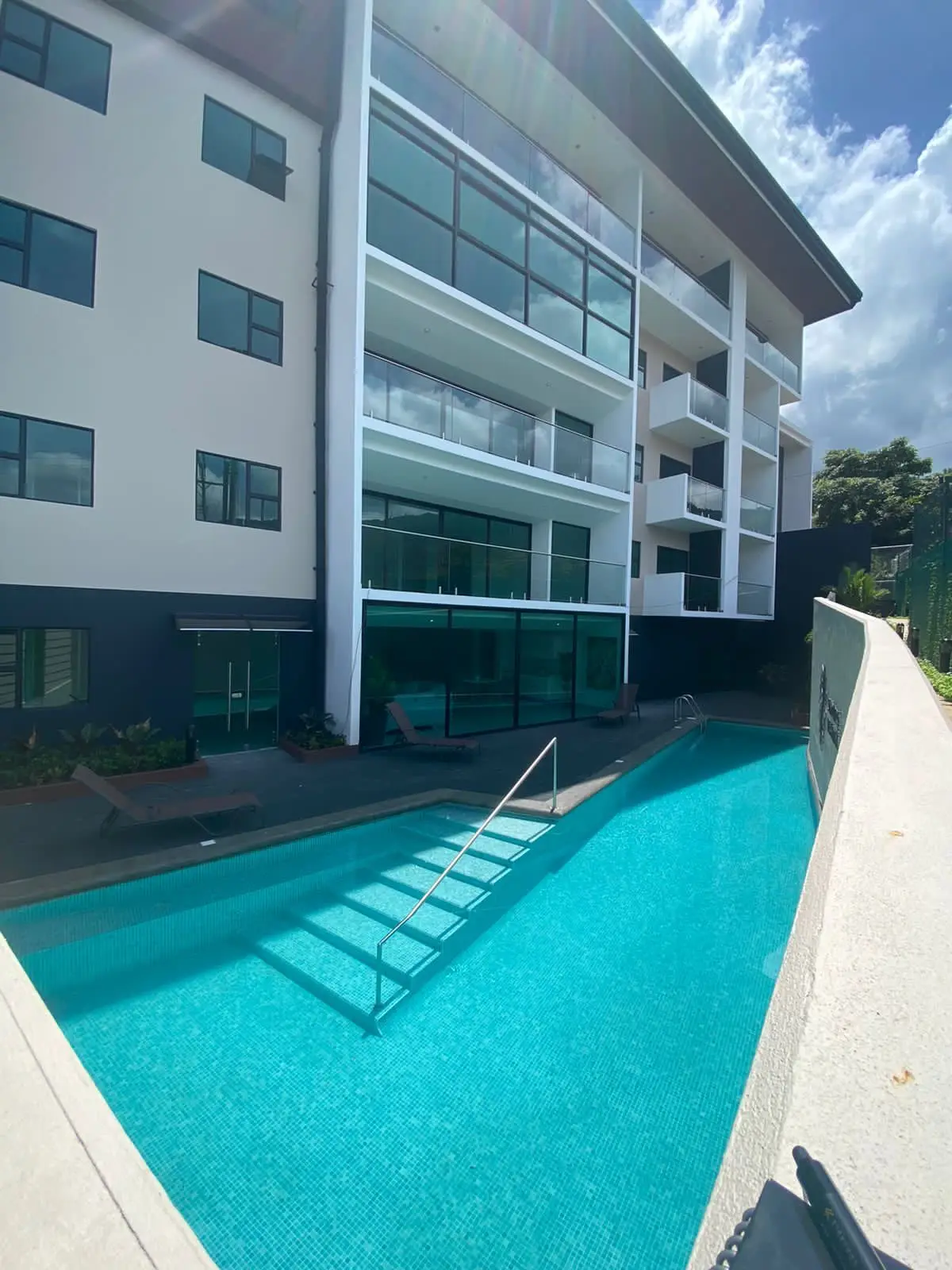 Modern 2-Bed Condo in Escazú with City Views - image 11