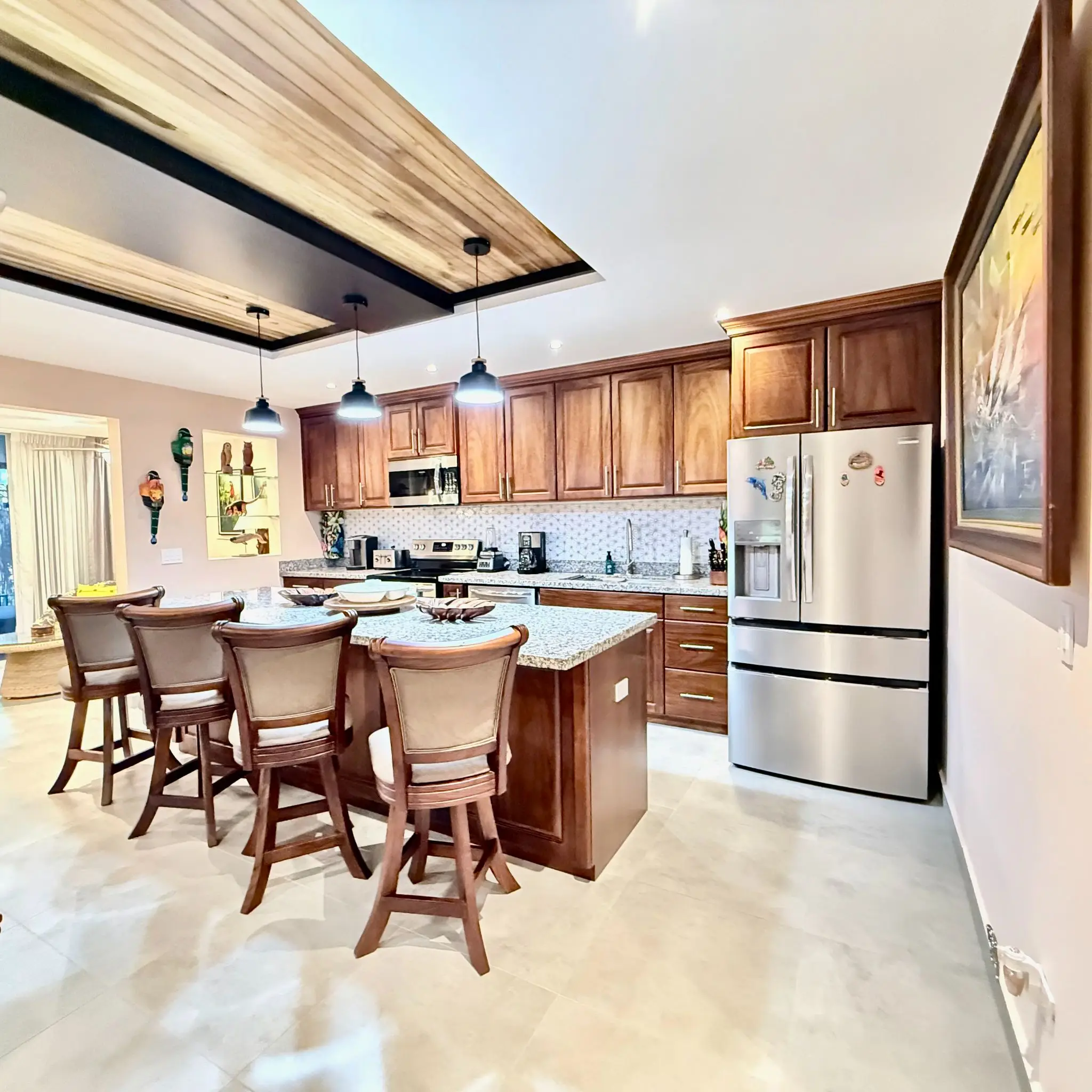 Unique Oversized Lot Home in Ciudad del Mar with 4 Covered Parking - image 4