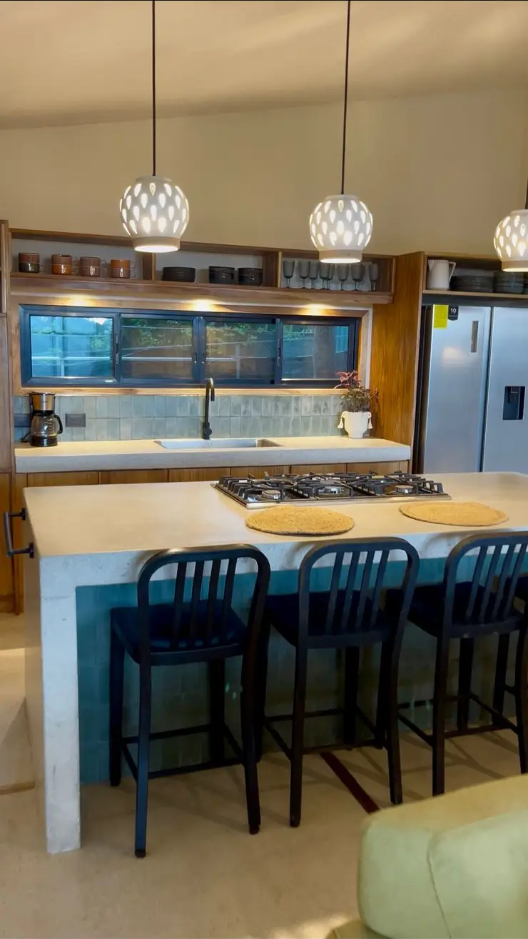 Brand New Modern 2 Bedroom Home in Santiago  Minutes from Hermosa Beach, Beautifully Designed  - image 5