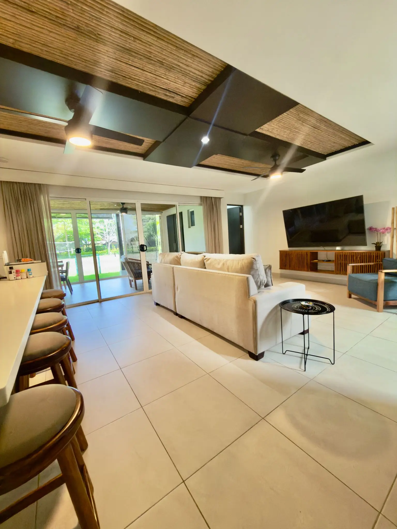 Modern Luxury Home in Jacó’s Premier Gated Community - image 6