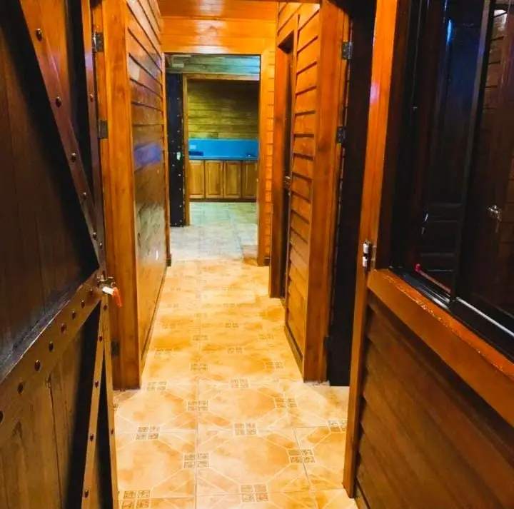 LOT FOR SALE WITH TWO HOUSES IN ATENAS, ALAJUELA - image 15