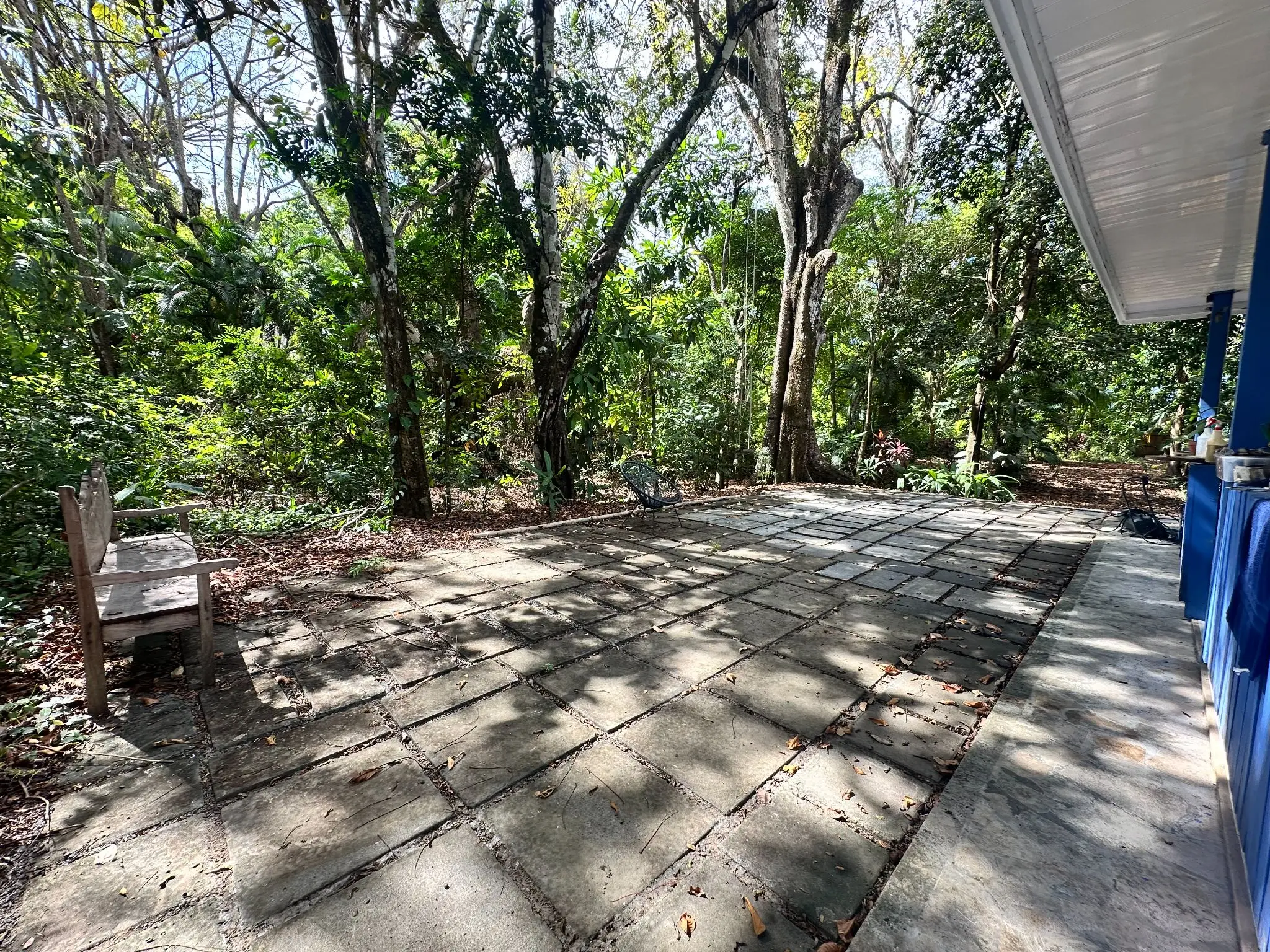 Prime Property for Sale in Mal País, Santa Teresa – Walking Distance to the Beach - image 3