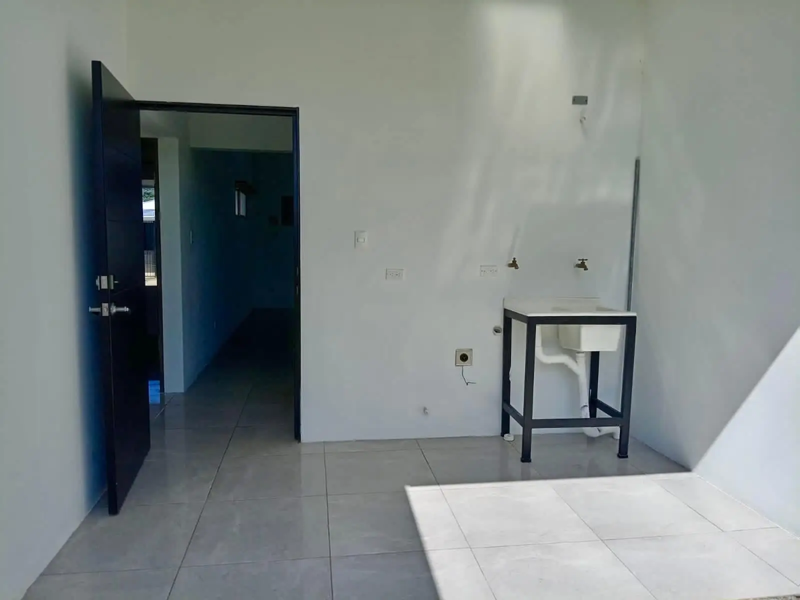 Hermosa casa en venta en Zaragoza de Palmares - image 4