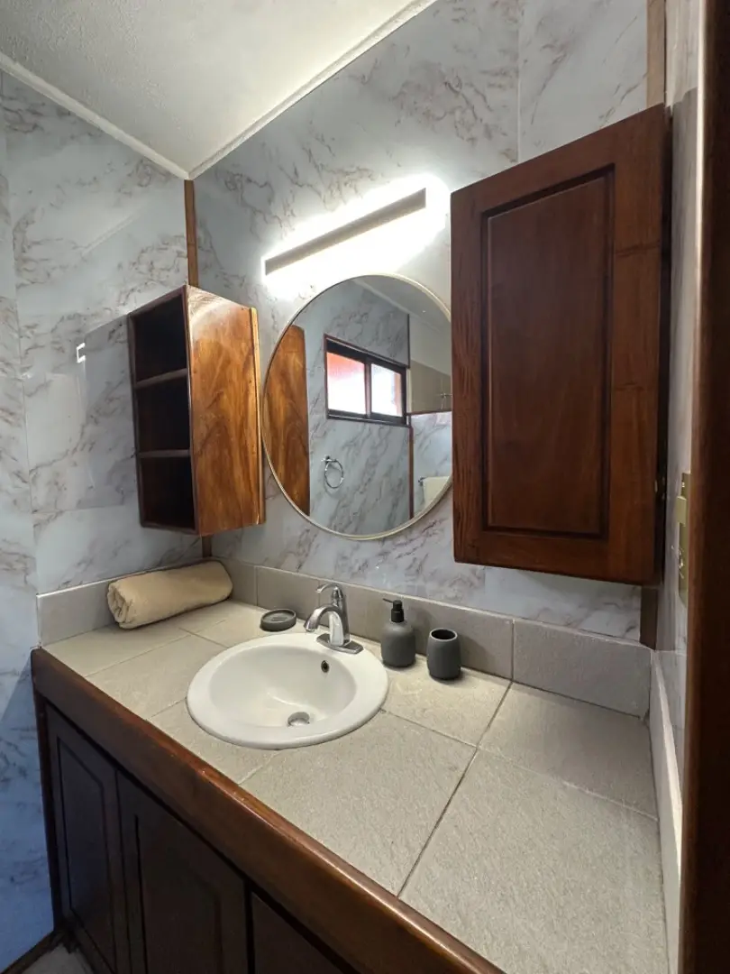 “Residencia de ensueño: 1 casa principal, 5 apartamentos, piscina ,2 ranchos y 2 parqueos grandes ” - image 5