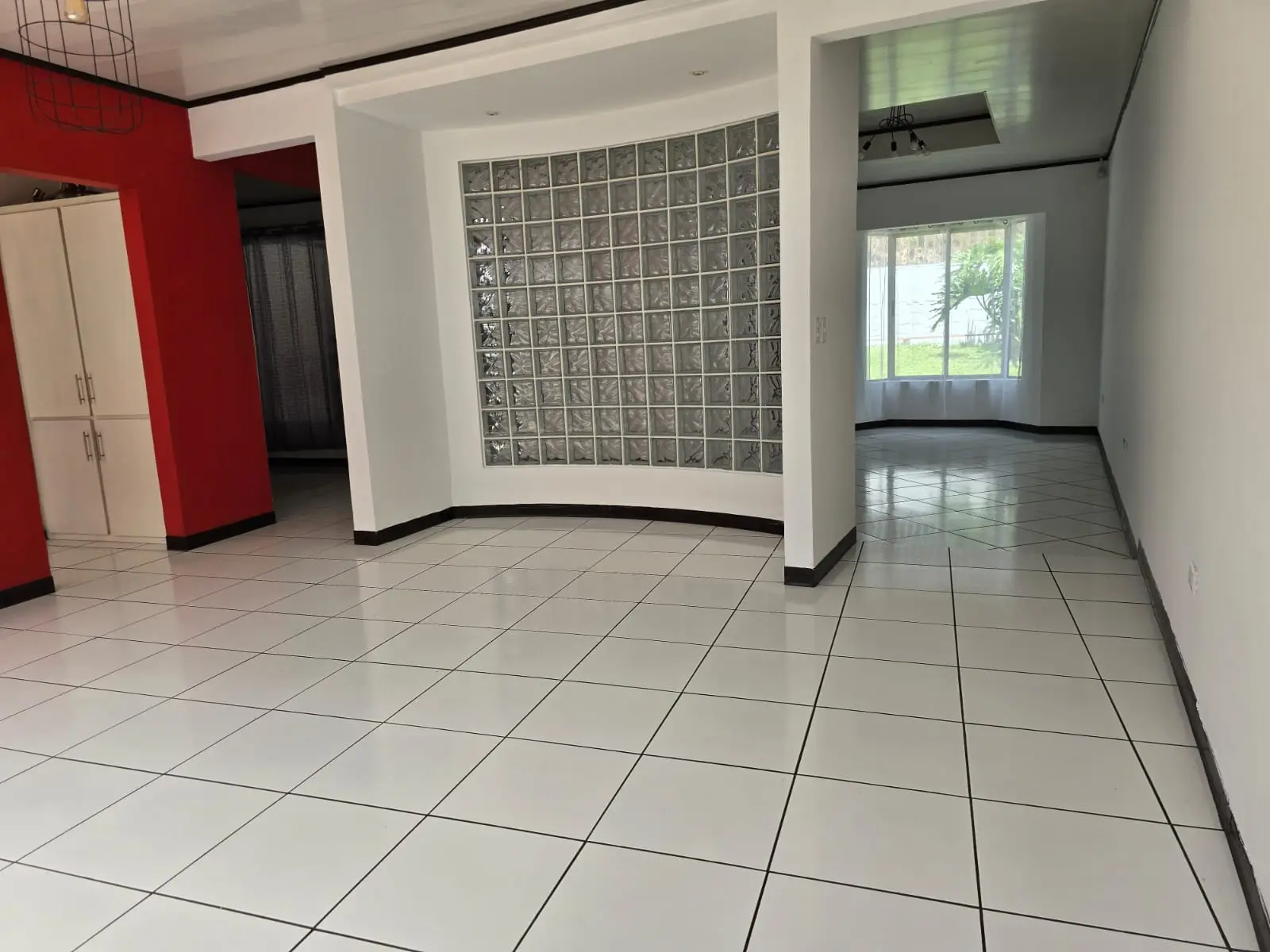 Charming House in Poás with Mountain Views - Perfect Family Home! - image 8